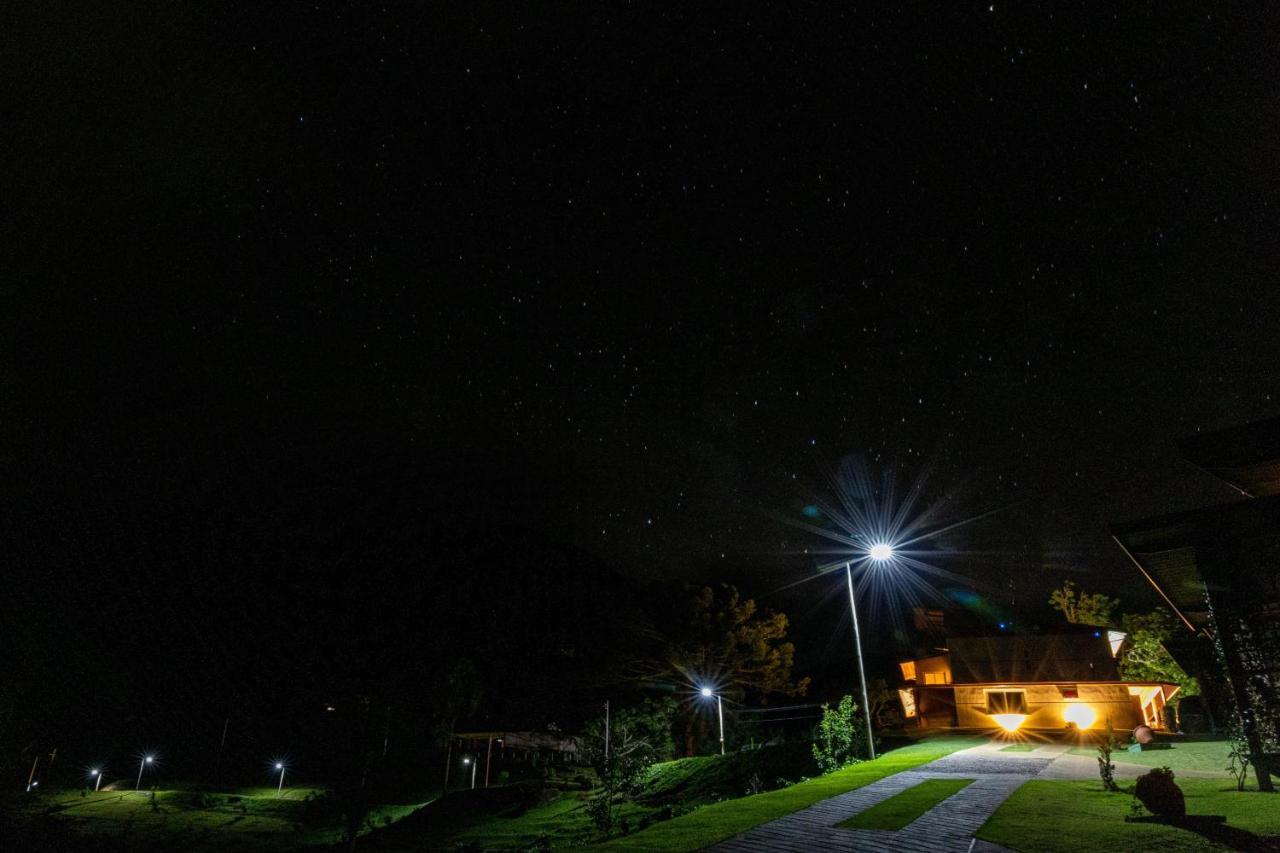 Pousada Terra dos Pássaros São Bento do Sapucaí Esterno foto